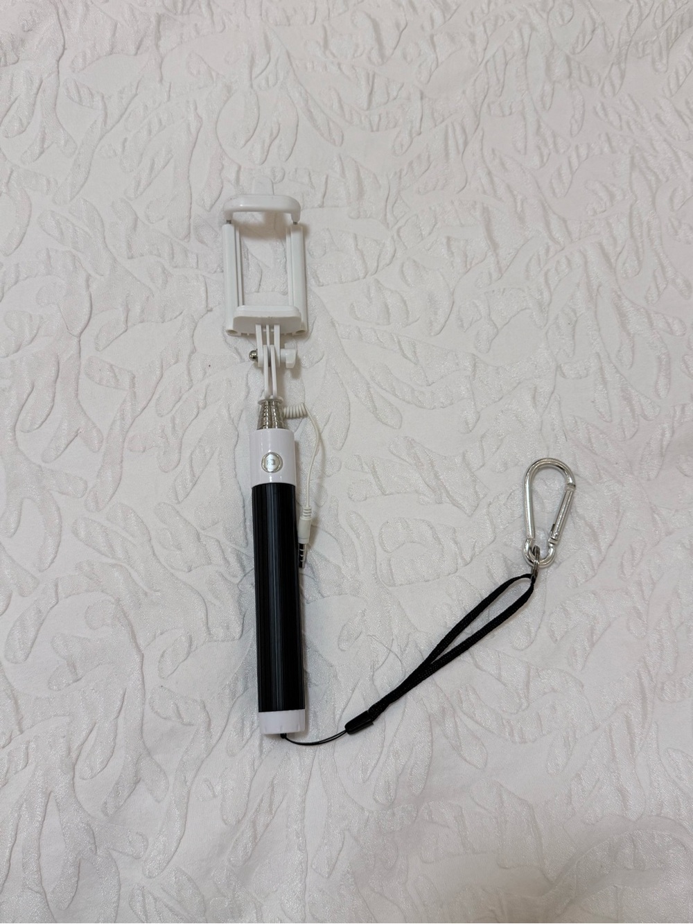 Vivitar Selfie Stick with Aux-in Wired Shutter Release with wrist strap